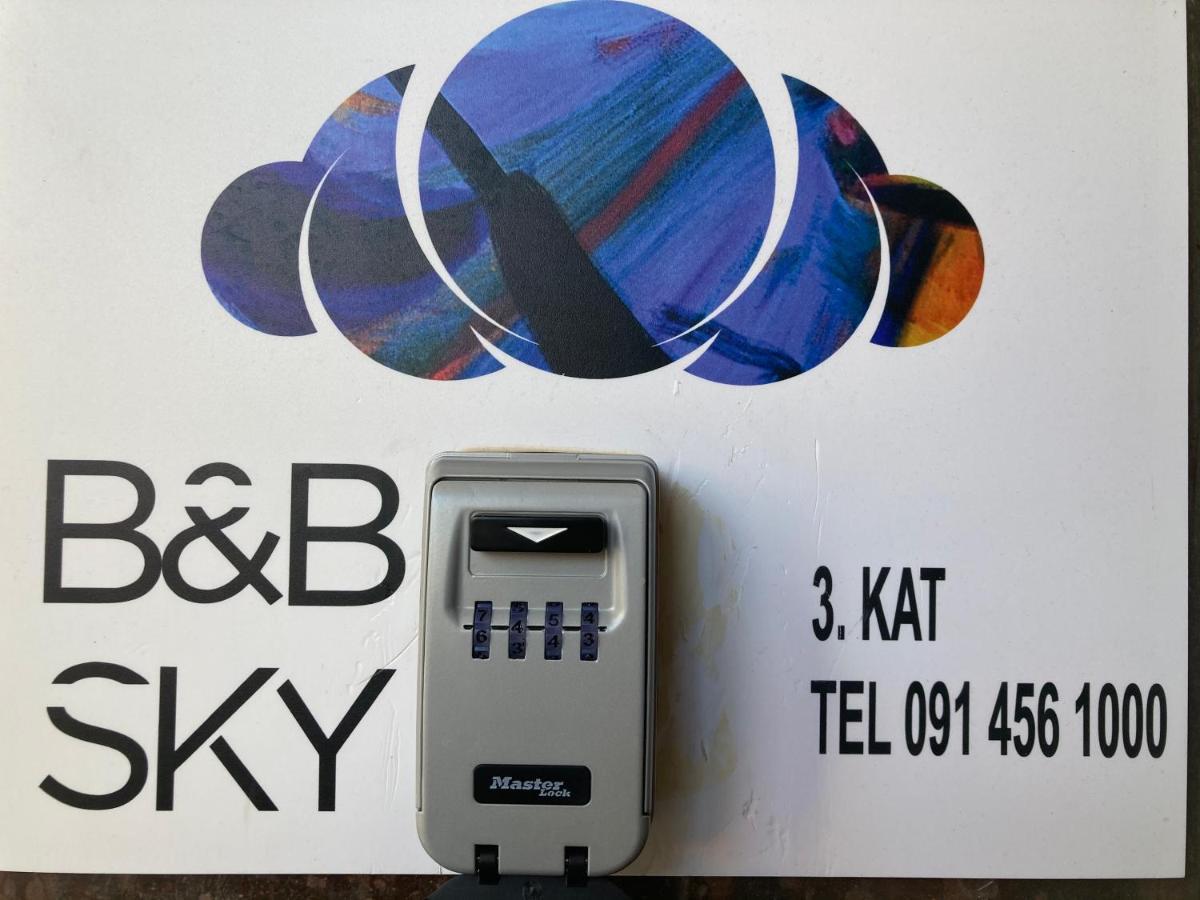 Bed & Breakfast Sky City Center Zagreb Exterior foto